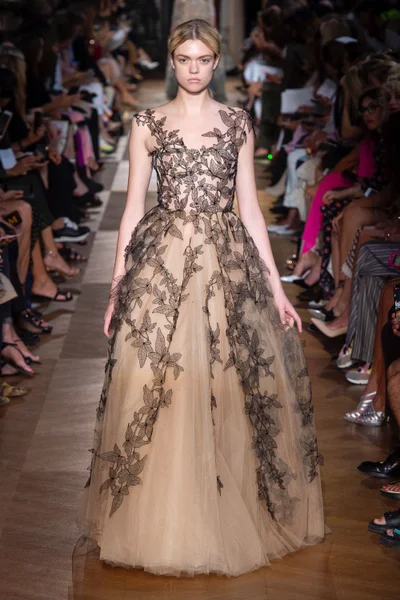 Look 33